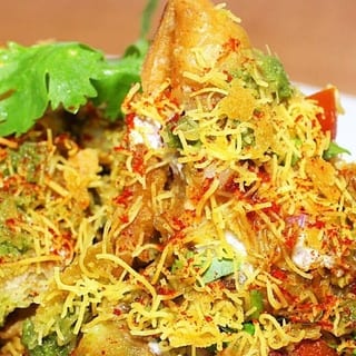 Samosa Chaat